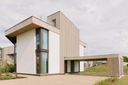 Number 35, Dual-Aspect Residence