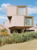 Number 21, Trackside Residence
